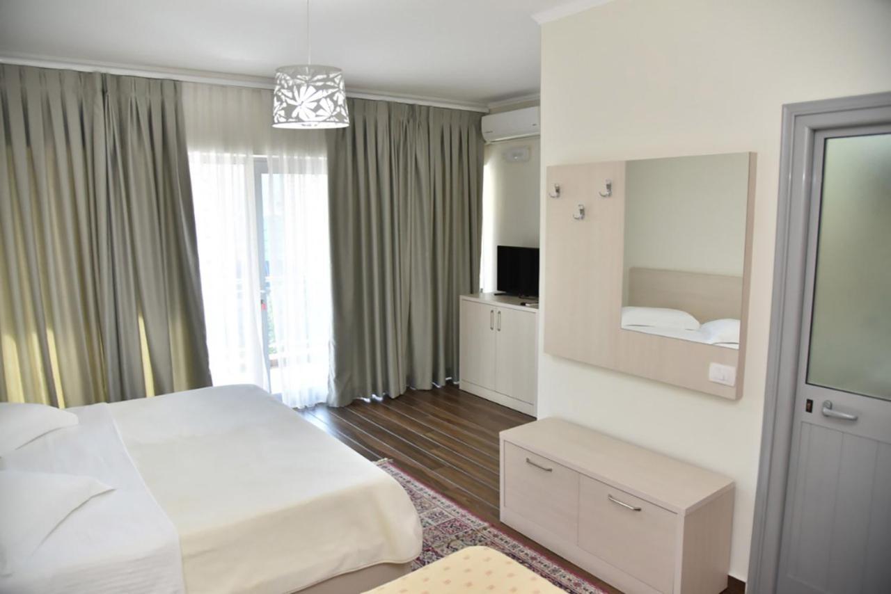 Hotel Imperiale Durrës Exteriér fotografie